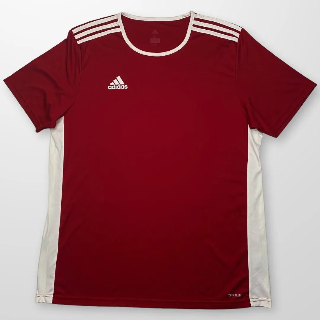 Adidas Sportive T-shirt (L-XL)