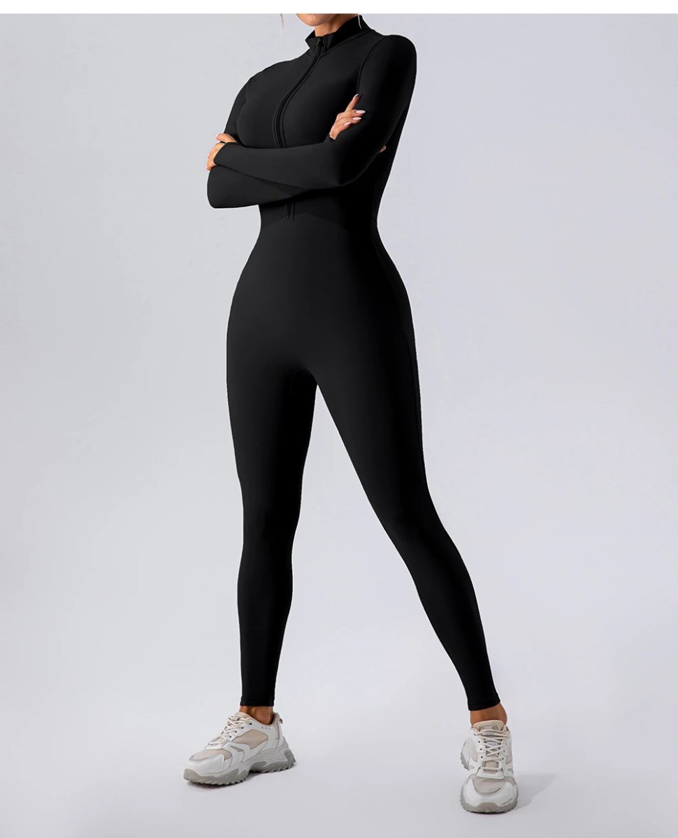 A jumpsuit is a one – piece outfit combining a top and trousers . — O-11846