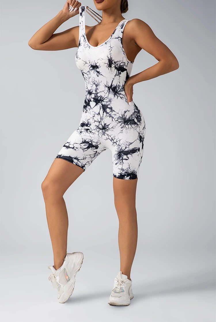 A jumpsuit is a one – piece outfit combining a top and trousers. — O-12021