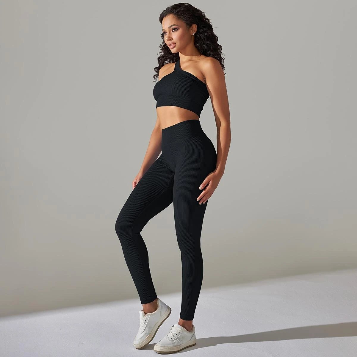 Ladies Sports Seamless Athletic High Waist Butt Lift Leggings Set — SS-5357