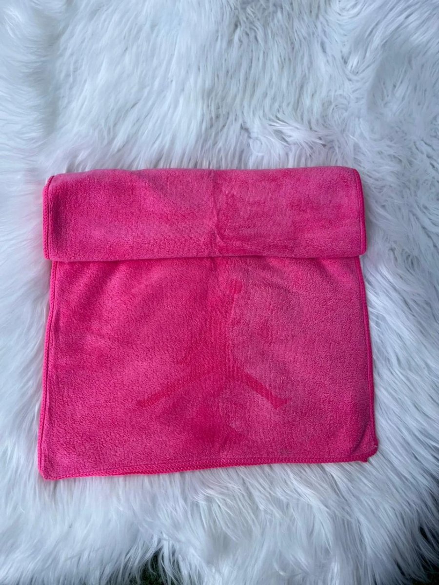 Soft,absorbent , and quick-drying-perfect for everyday use . — TWL-80029.4